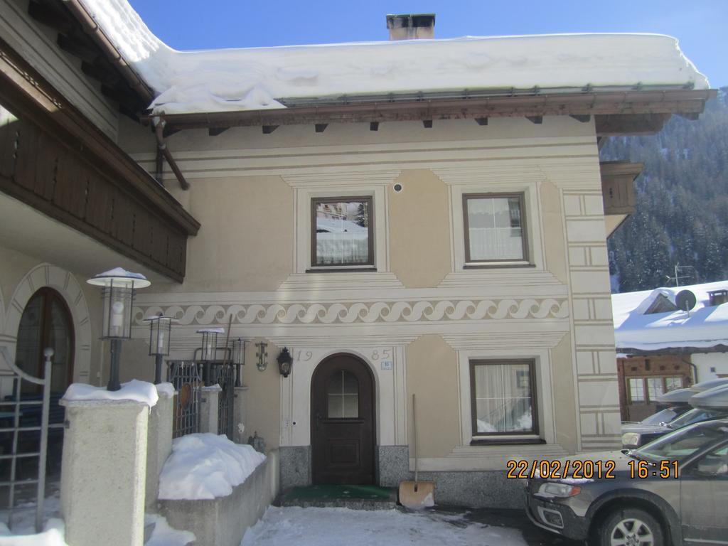 Charlys Ferienwohnung Samnaun Exterior foto